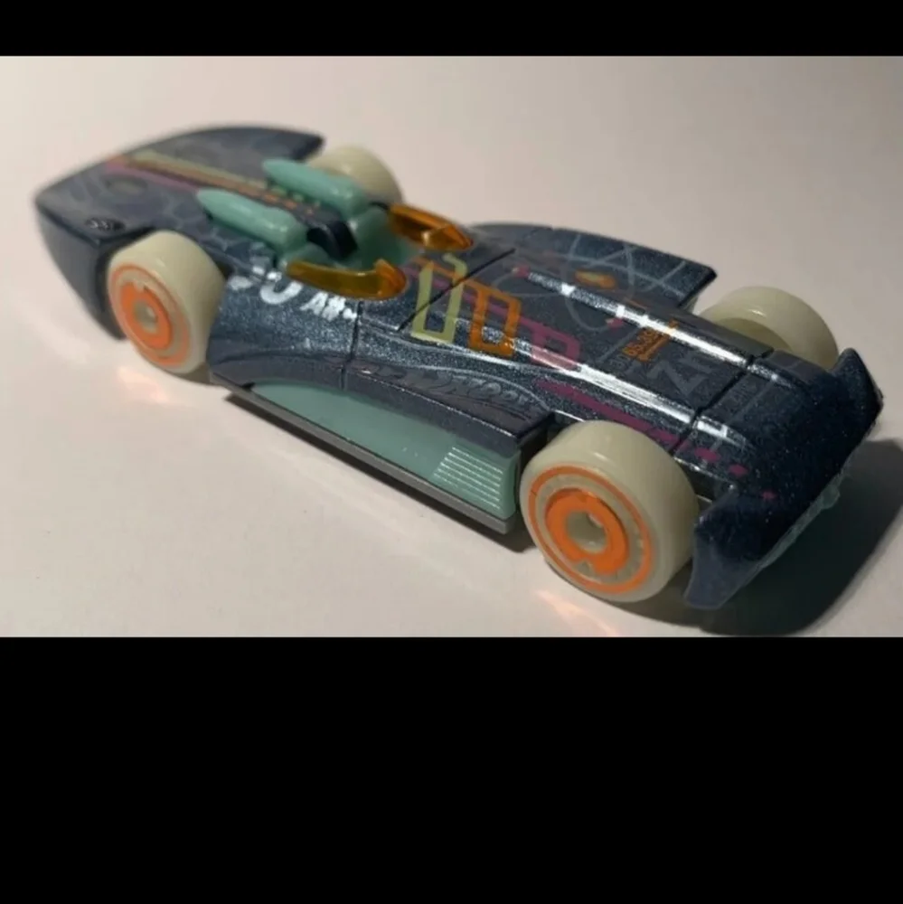 HOT WHEELS 50th ANNIVERSARY DESIGN LAB DEBUT SERIES DIECAST CARS SET 2018 NWT SO